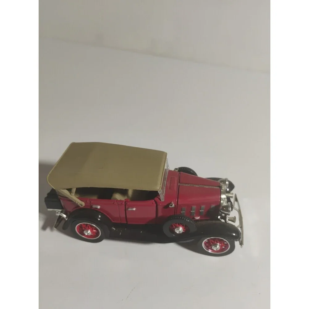 1932 CHEVY CONFEDERATE SERIES NATIONAL MOTOR MUSEUM 1:32 OPENING DOORS &  HOOD